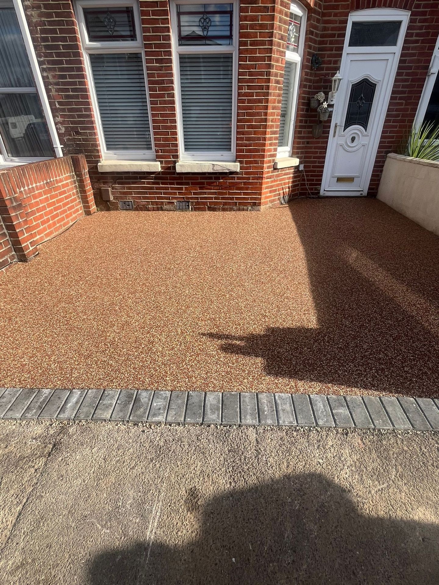 Resin bound porous low maintenance modern 